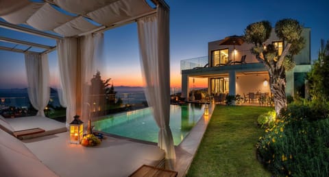 Property building, Patio, Garden, Balcony/Terrace, City view, Garden view, Pool view, Sea view, Swimming pool