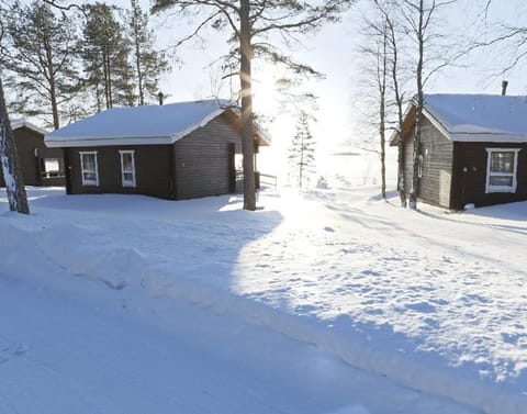 Camping Merihelmi Campingplatz /
Wohnmobil-Resort in Lapland