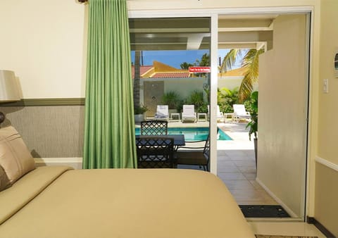 Yoyita Suites Aruba Bed and Breakfast in Noord