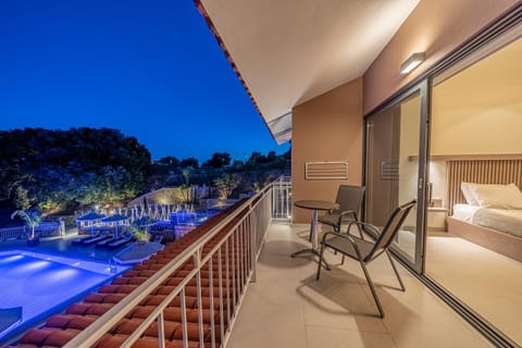 The "L" Suites & Apartments Apart-hotel in Argostolion