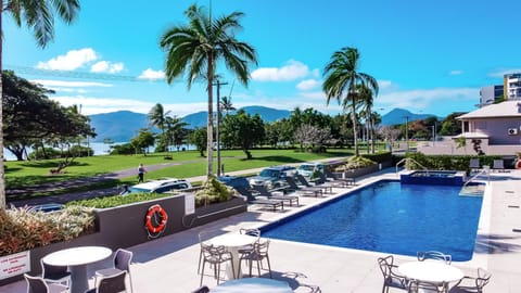 Mountain view, Sea view, Swimming pool