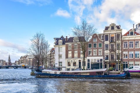 Amsterdam Canal Guest Apartment Alojamiento y desayuno in Amsterdam