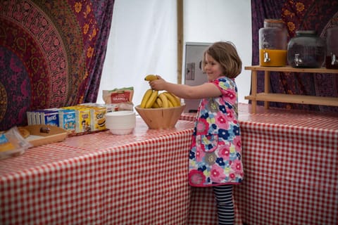Continental breakfast, Buffet breakfast, children, Family