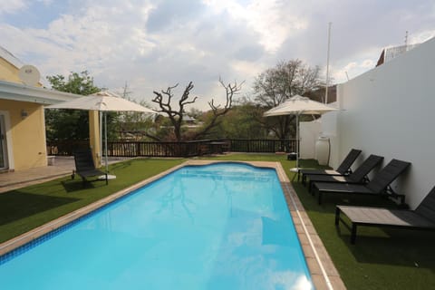 Villa Moringa Guesthouse Bed and Breakfast in Windhoek