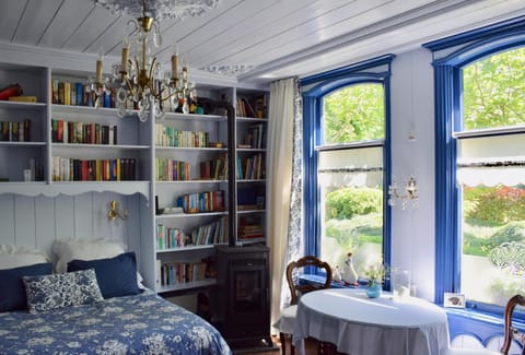 Library, Bedroom