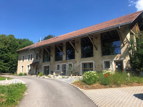 La Ferme des Arêtes Alojamiento y desayuno in Neuchâtel, Switzerland