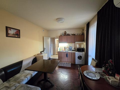 Communal lounge/ TV room, Coffee/tea facilities, washing machine