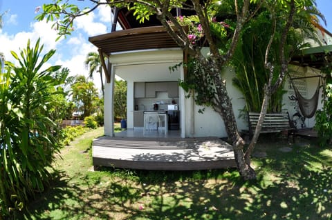 Facade/entrance, Dining area