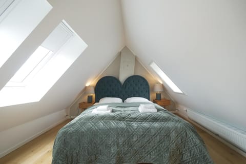Rent a Place 5 - 5 bedrooms & 2 Bathrooms Apartamento in Copenhagen