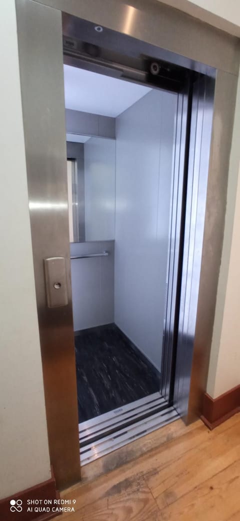 elevator