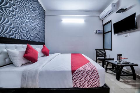 OYO Crown Residency Hotel in Haryana