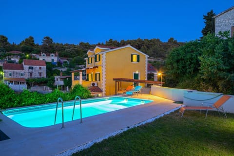 Property building, Night, Pool view, Swimming pool