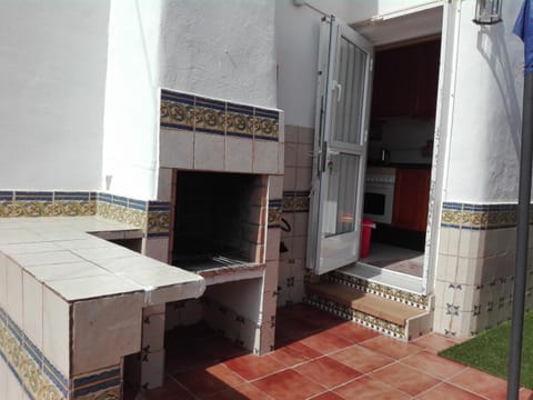 BBQ facilities, Balcony/Terrace