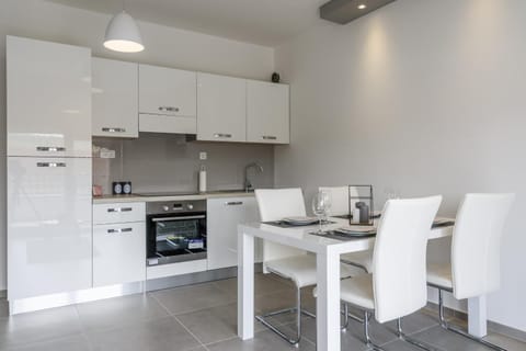 Villa Apartment AA 2 Eigentumswohnung in Trogir