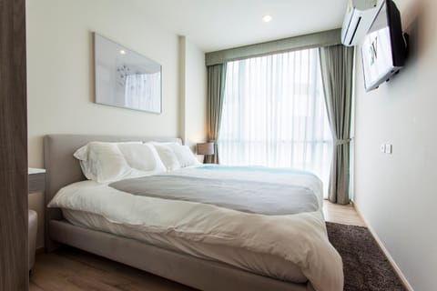 Phuket Town 1 Bedroom Condo Luxury Facilities, The Base Downtown Apartment hotel in Kathu
