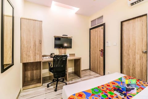 Blossom Dormitory For Male and Female Hostel in Mumbai