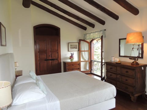 The Golf Club Guest House Bed and Breakfast in Menaggio