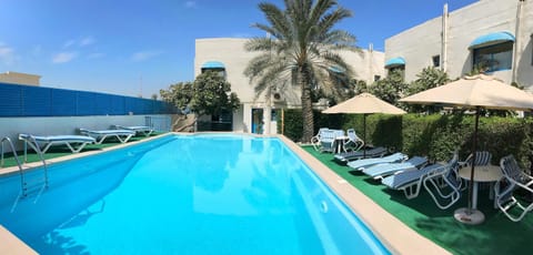 Al CORNICHE HOTEL Hotel in Al Sharjah
