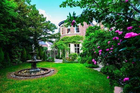 Property building, Garden, Garden view