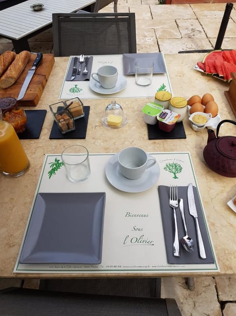 Sous L'Olivier Alojamiento y desayuno in Menton