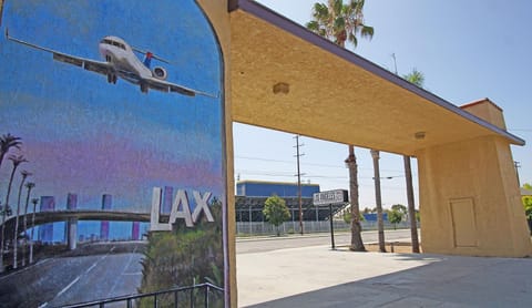 Los Angeles Inn & Suites - LAX Motel in Los Angeles