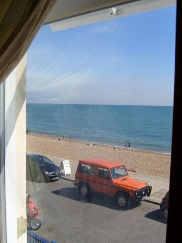 The Ship Inn - Sandgate Übernachtung mit Frühstück in Folkestone