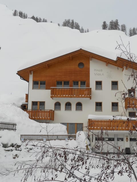 Property building, Winter