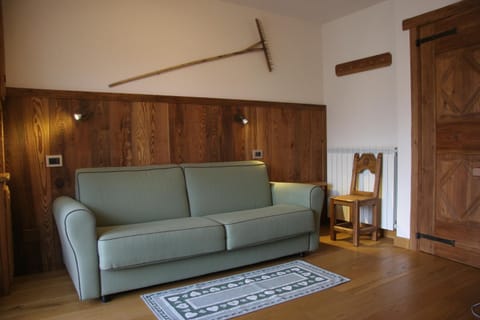 Living room, Bedroom