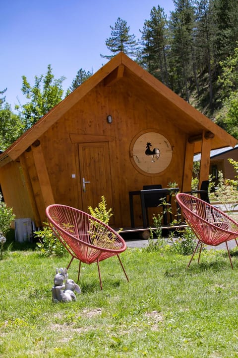 Camping La Ferme de Castellane Campground/ 
RV Resort in Castellane