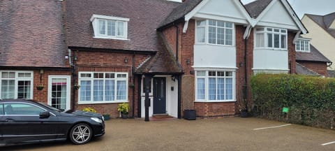 Hampton Lodge En-Suite Rooms with Free Parking Bed and Breakfast in Stratford-upon-Avon