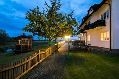 Property building, Natural landscape, Garden view