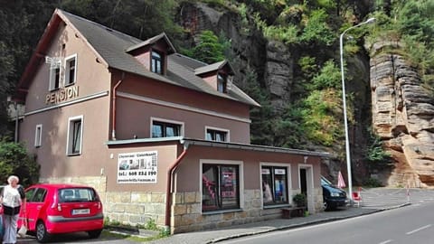 Property building, Facade/entrance