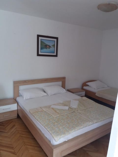 Apartments MM Budva Bed and Breakfast in Budva