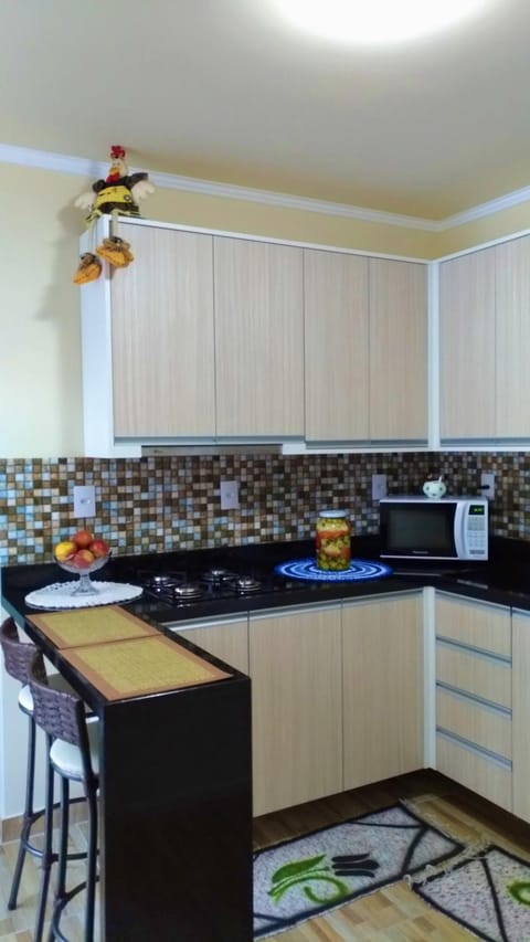 Coffee/tea facilities, Kitchen or kitchenette, Dining area