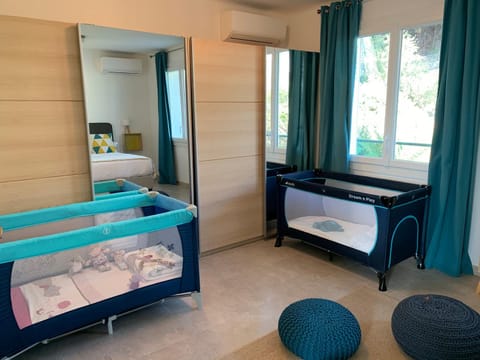 CASSIS VILLAGE Options Parking and Baby Condominio in Cassis