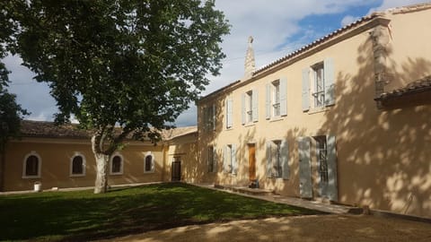 Facade/entrance, Spring, On site, Inner courtyard view