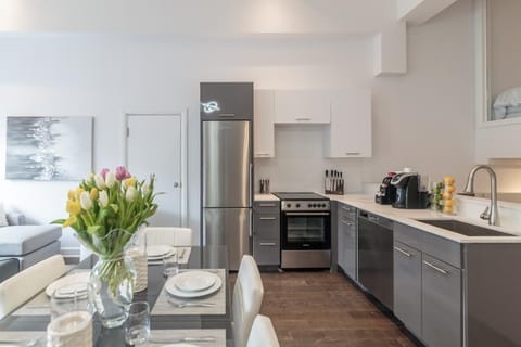 Parc Avenue Residences Mile End Apartment hotel in Laval