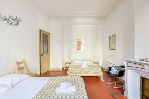 NOCNOC - L'Haussmanien Apartment in Marseille