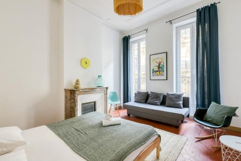 NOCNOC - L'Haussmanien Apartment in Marseille