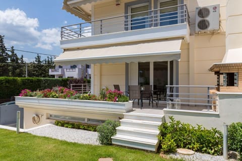 Santa Barbara Garden and Pool Home Villa in East Attica Regional Unit, Greece