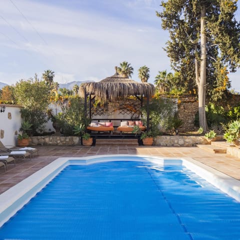 Cubo's Villa Bellavista La Jona & Heated Pool Chalet in Alhaurín de la Torre