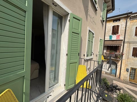 View (from property/room), Balcony/Terrace