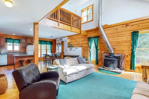 Serenity Lodge House in Northeast Piscataquis