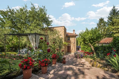 Facade/entrance, Garden