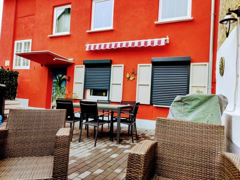 Ferienhaus am Sauerbrunnen House in Vulkaneifel