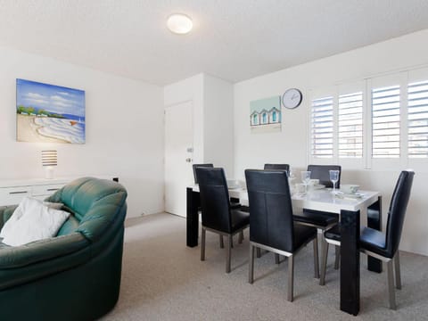 Intrepid 13 fantastic unit with stunning water views Condo in Shoal Bay