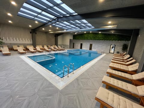 Spa and wellness centre/facilities, Swimming pool