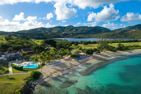 Beach, On site, Garden view, Pool view, Sea view, Swimming pool