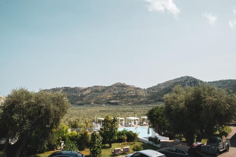 Natural landscape, Bird's eye view, Mountain view, Swimming pool