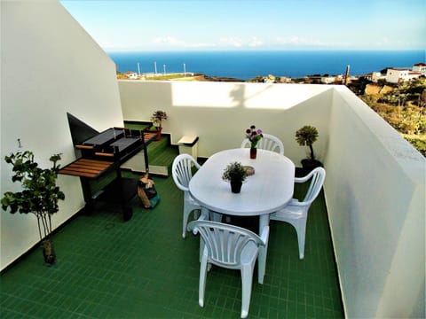 Patio, BBQ facilities, Sea view